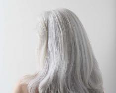 Прически для пожилых женщин – короткие стрижки на тонкие волосы Модные стрижки для женщин пожилого возраста